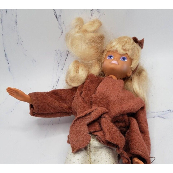 Vintage Mattel 1987 Barbie Doll Teen Fun Skipper With Purple Eyes - Picture 4 of 7